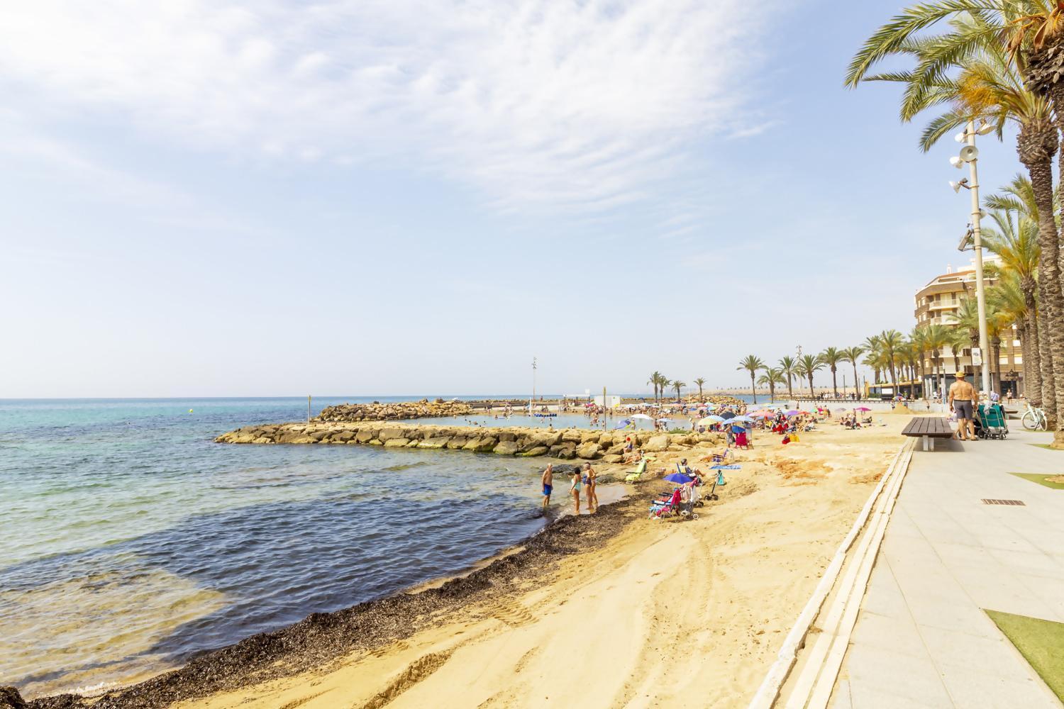 Apartamento Pink Azure Torrevieja Exterior photo