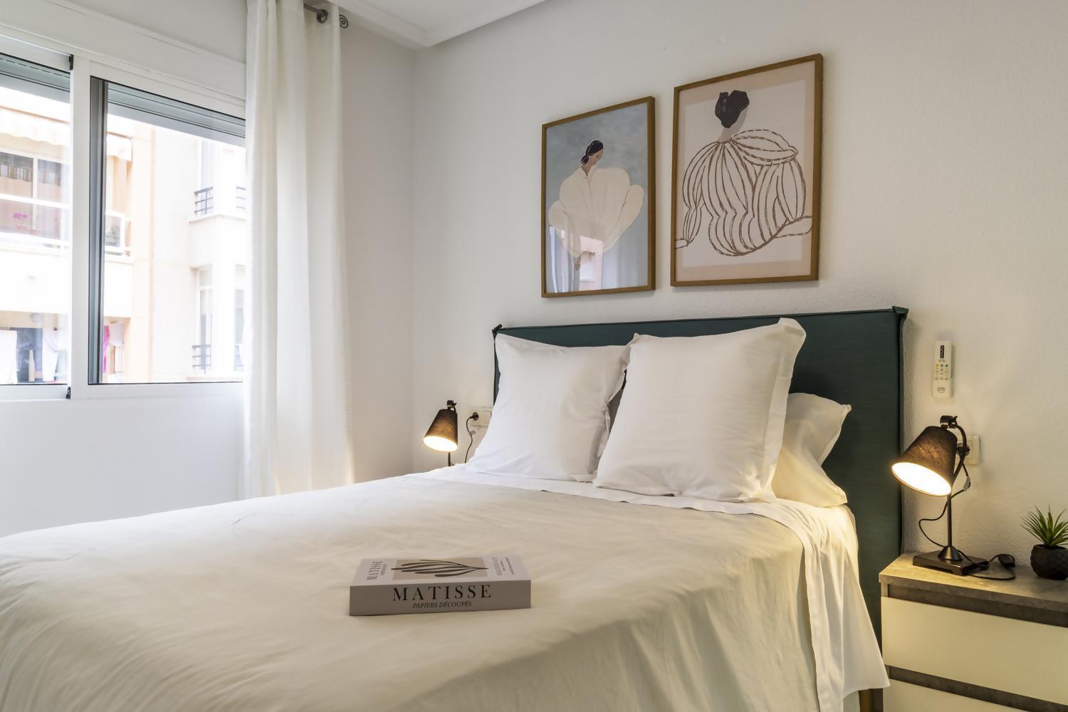Apartamento Pink Azure Torrevieja Exterior photo