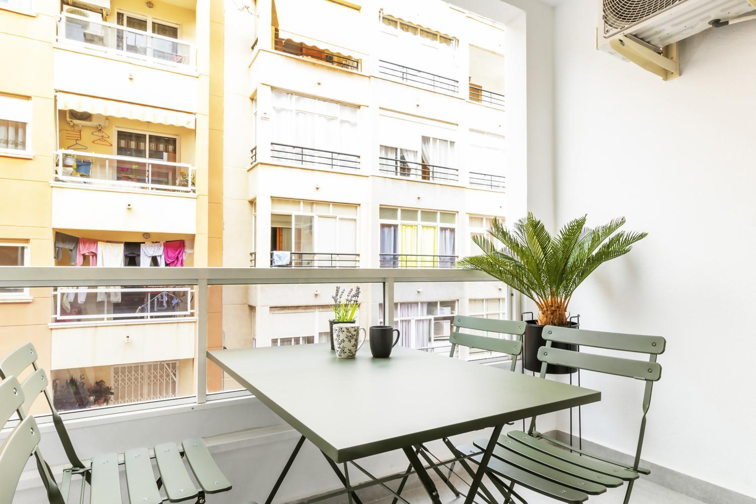 Apartamento Pink Azure Torrevieja Exterior photo