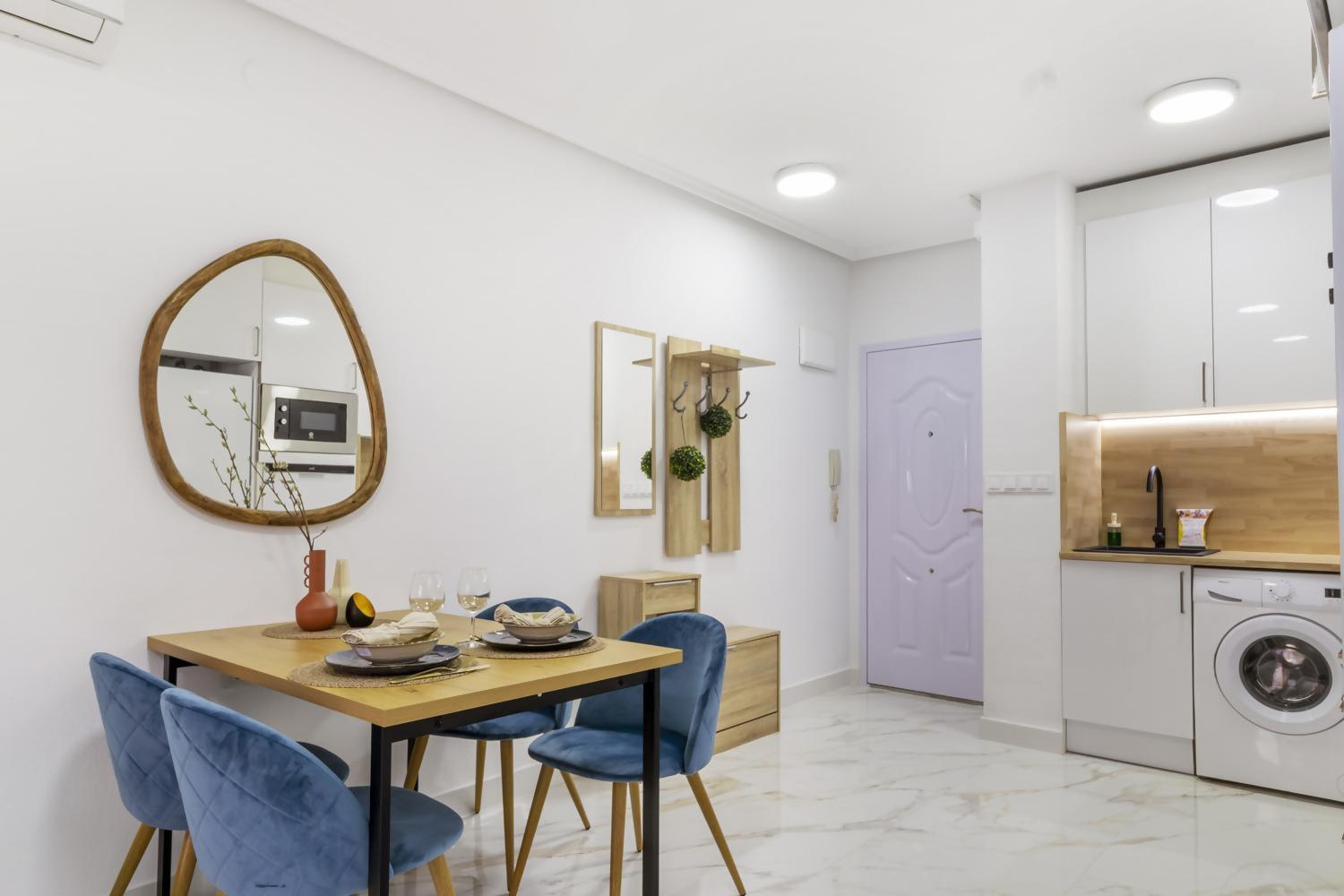 Apartamento Pink Azure Torrevieja Exterior photo